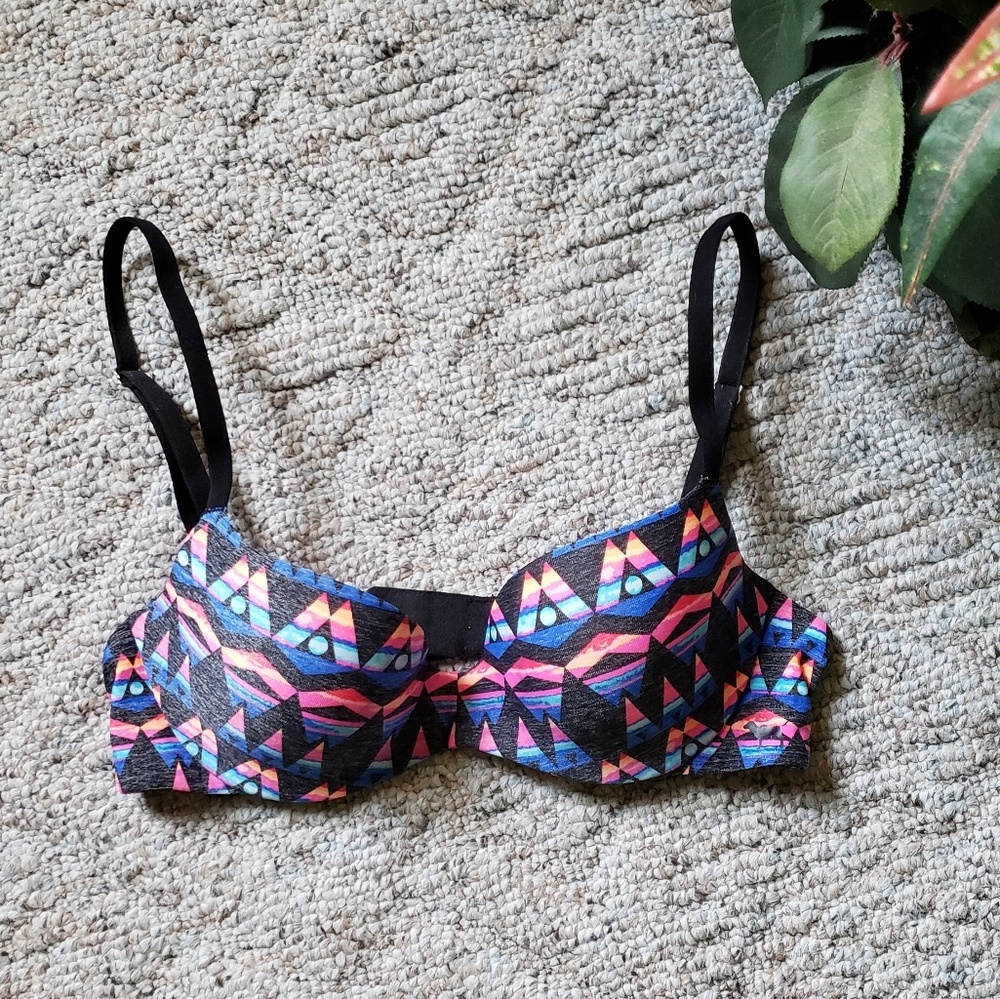 Victoria's Secret PINK Wear Everywhere Bra